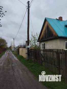 Дом 100м&sup2;, 2-этажный, участок 10 сот.  