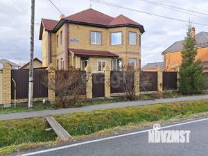 Дом 204м&sup2;, 2-этажный, участок 10 сот.  