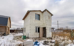 Дом 50м², 2-этажный, участок 6 сот.  