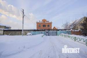 Коттедж 215м², 2-этажный, участок 10 сот.  