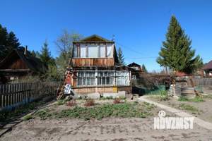 Дом 45м&sup2;, 2-этажный, участок 6 сот.  