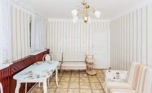 Дом 201м&sup2;, 2-этажный, участок 4 сот.  