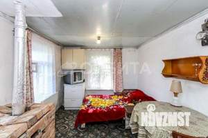 Дом 30м&sup2;, 2-этажный, участок 5 сот.  