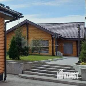 Коттедж 363м², 3-этажный, участок 18 сот.  