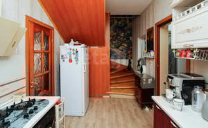 Дом 160м&sup2;, 2-этажный, участок 9 сот.  