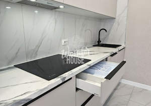 Дом 127м&sup2;, 2-этажный, участок 5 сот.  