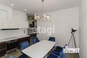 Дом 358м², 3-этажный, участок 5 сот.  