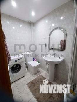 Дом 272м&sup2;, 2-этажный, участок 14 сот.  