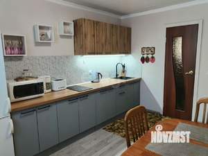 Дом 50м², 2-этажный, участок 8 сот.  