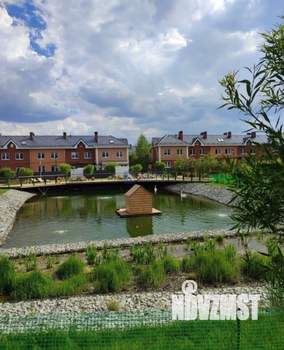 Таунхаус 148м&sup2;, 3-этажный, участок 5 сот.  