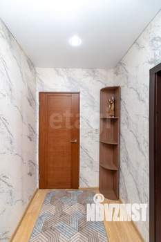 Дом 80м&sup2;, 2-этажный, участок 5 сот.  