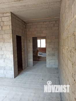 Коттедж 420м&sup2;, 3-этажный, участок 15 сот.  