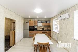 Дом 100м², 2-этажный, участок 4 сот.  