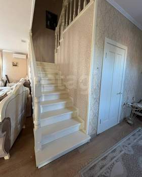 Дом 167м², 2-этажный, участок 10 сот.  