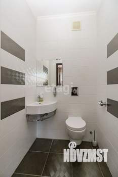 Дом 420м&sup2;, 4-этажный, участок 15 сот.  