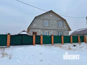 Дом 180м&sup2;, 2-этажный, участок 7 сот.  