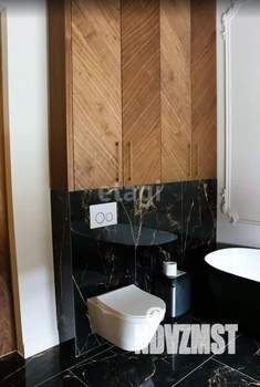 Дом 266м&sup2;, 2-этажный, участок 8 сот.  