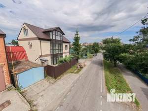 Дом 258м&sup2;, 3-этажный, участок 6 сот.  