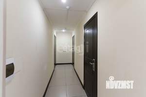 Дом 567м&sup2;, 3-этажный, участок 5 сот.  