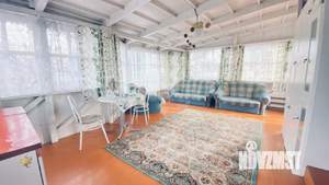 Дом 70м&sup2;, 2-этажный, участок 8 сот.  