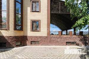 Дом 600м², 2-этажный, участок 14 сот.  