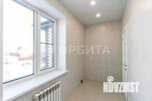 Дом 180м&sup2;, 2-этажный, участок 7 сот.  