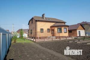 Коттедж 240м², 2-этажный, участок 11 сот.  