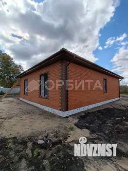 Дом 97м&sup2;, 2-этажный, участок 5 сот.  