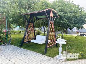 Коттедж 380м², 2-этажный, участок 15 сот.  