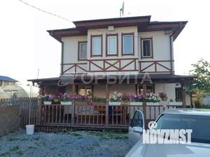 Дом 100м&sup2;, 2-этажный, участок 4 сот.  