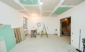 Дом 160м&sup2;, 2-этажный, участок 5 сот.  