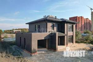 Дом 295м&sup2;, 2-этажный, участок 6 сот.  