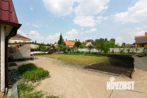 Дом 420м², 3-этажный, участок 15 сот.  