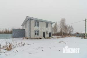 Дом 100м&sup2;, 2-этажный, участок 5 сот.  