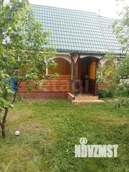 Дом 20м&sup2;, 2-этажный, участок 6 сот.  