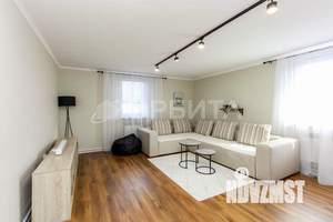 Дом 190м², 2-этажный, участок 7 сот.  