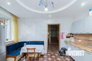 Коттедж 165м², 2-этажный, участок 5 сот.  