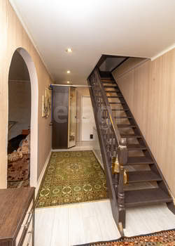 Дом 120м&sup2;, 2-этажный, участок 8 сот.  