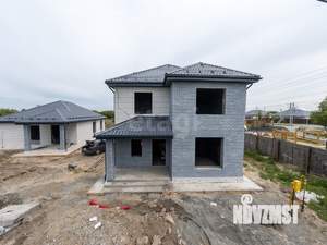 Дом 130м&sup2;, 2-этажный, участок 5 сот.  