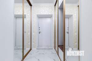 Коттедж 138м², 2-этажный, участок 5 сот.  