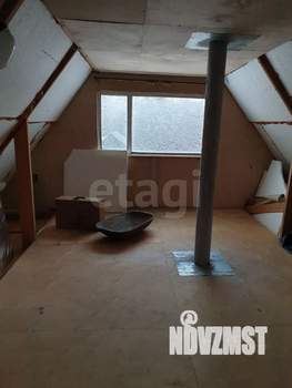 Дом 80м&sup2;, 2-этажный, участок 6 сот.  