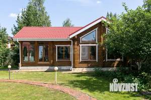 Дом 275м², 3-этажный, участок 15 сот.  