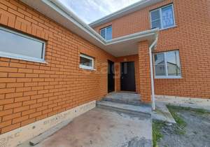 Дом 200м², 2-этажный, участок 10 сот.  