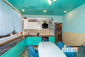 Дом 169м&sup2;, 2-этажный, участок 9 сот.  