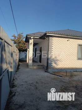 Дом 70м&sup2;, 2-этажный, участок 5 сот.  