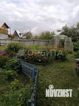 Дом 40м&sup2;, 2-этажный, участок 6 сот.  