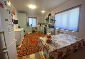 Дом 150м&sup2;, 2-этажный, участок 10 сот.  