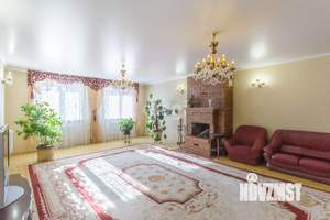 Дом 440м², 2-этажный, участок 10 сот.  