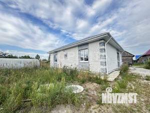 Дом 90м&sup2;, 2-этажный, участок 8 сот.  