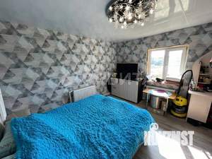 Дом 40м&sup2;, 2-этажный, участок 14 сот.  